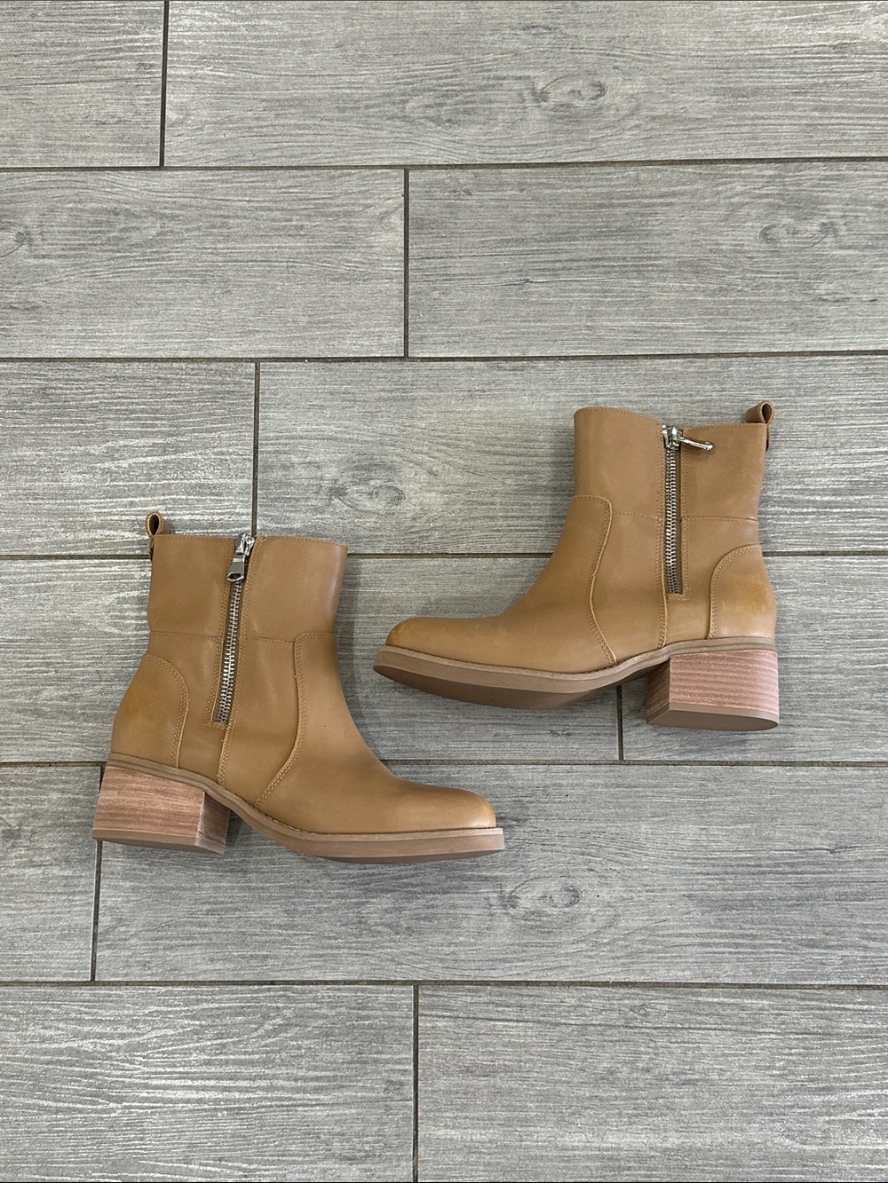 Blondo Carmine Waterproof Leather Booties‎ NWT! - Picture 9 of 13